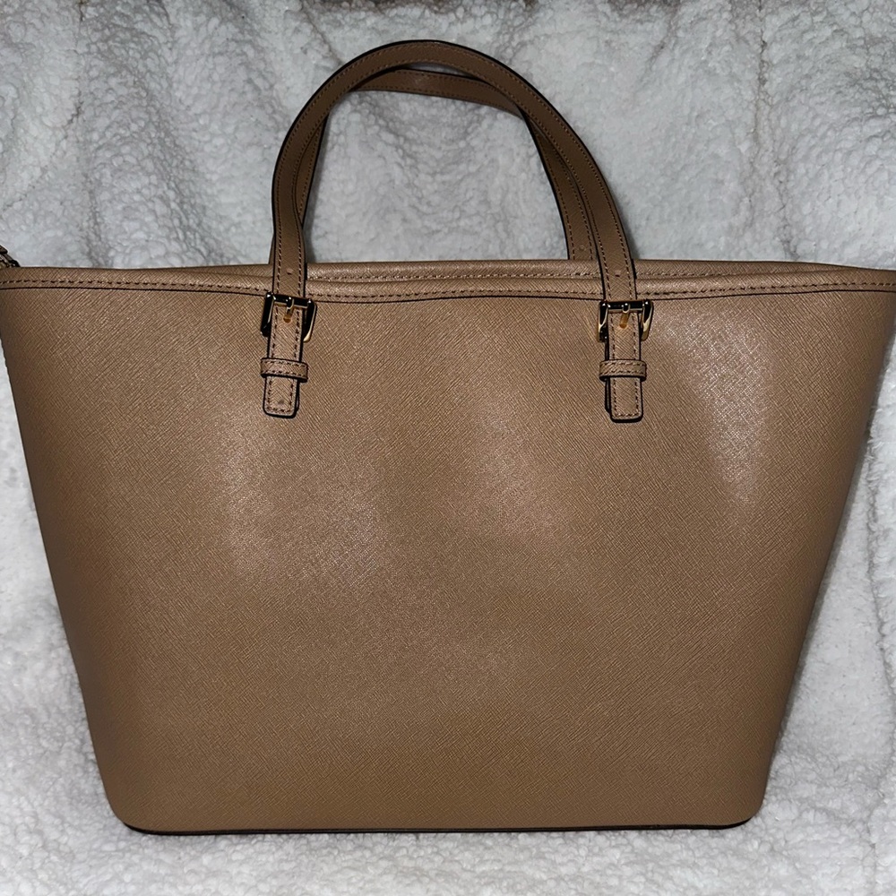 Euc Authentic Mk Shoulder Bag - image 2